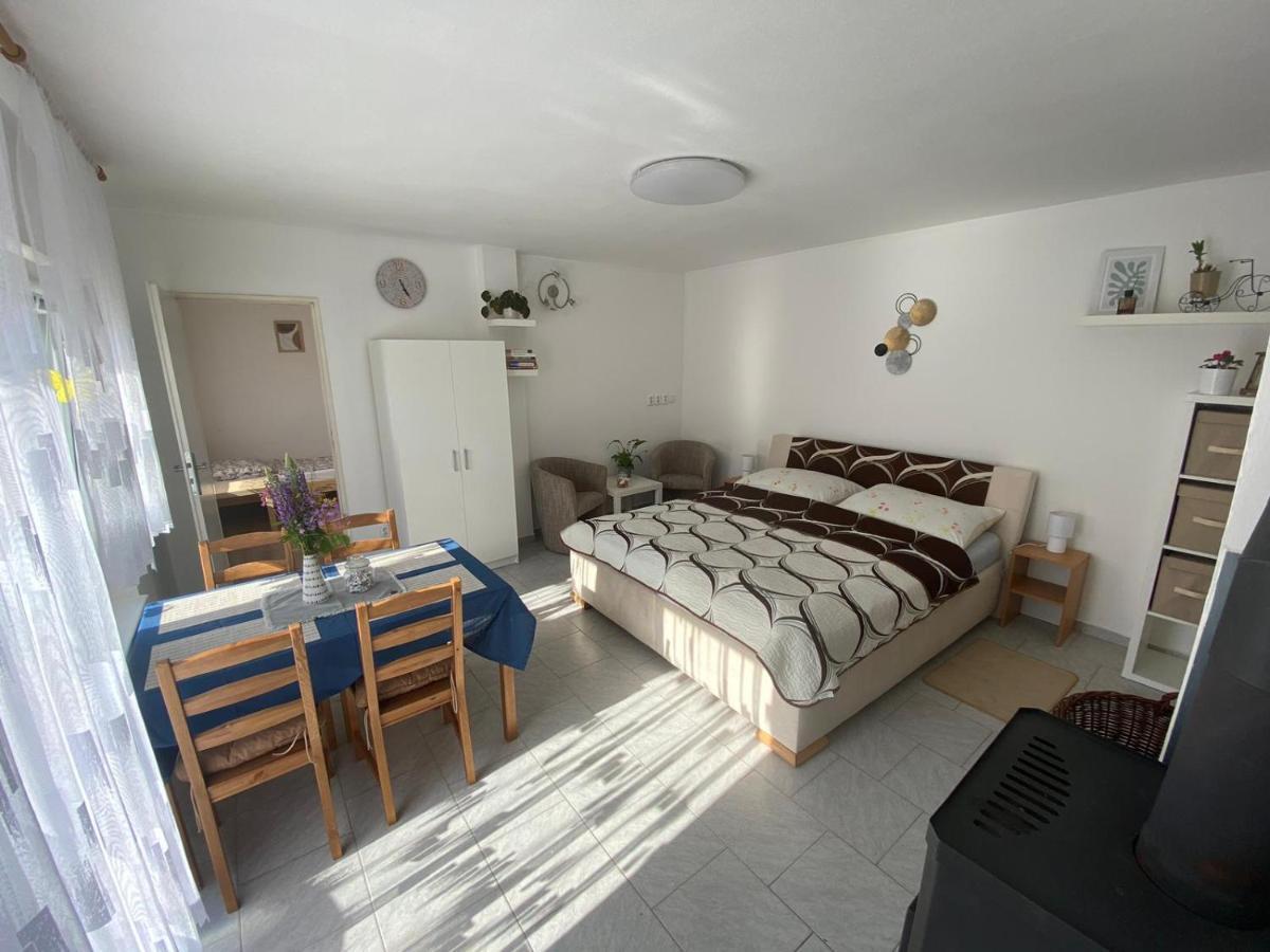 Apartman Beniskovec, ซุชโดล นาด ลูชนิซี ภายนอก รูปภาพ
